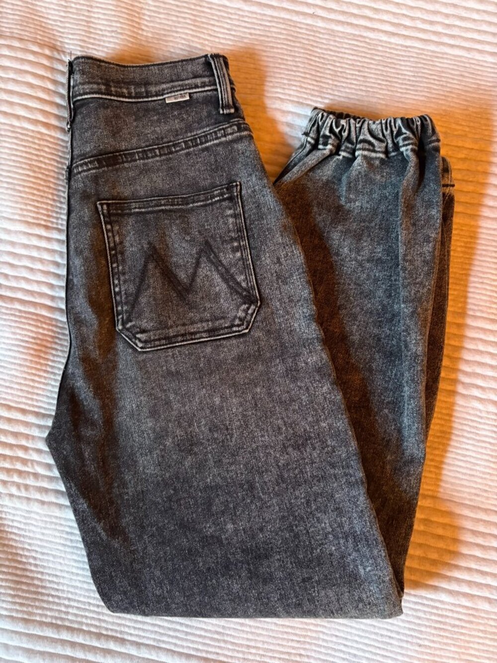 NWOT Mother Jeans Size 26